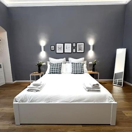 Appartement La Casa Del Papa à Bari Extérieur photo