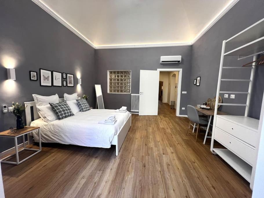 Appartement La Casa Del Papa à Bari Extérieur photo