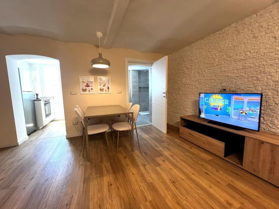 Appartement La Casa Del Papa à Bari Extérieur photo